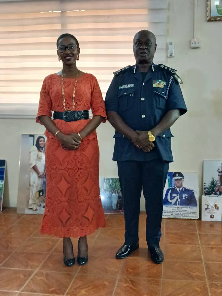 Orange_sierra's tweet photo. Orange Sierra Leone’s New CEO Strengthens Government Partnerships

Orange Sierra Leone’s new CEO, Madam Aicha Touré, has reaffirmed the company’s commitment to deepening collaboration with the Government of Sierra Leone. This follows courtesy visits to the Minister of Finance, Honourable Sheku Ahmed Fantamadi Bangura, and the Inspector General of Police, William Fayia Sellu.

The discussions focused on expanding internet connectivity, advancing financial inclusion, promoting mobile money for tax and revenue collection, and strengthening digital security. The Minister commended Orange for its compliance and strong corporate social responsibility record over the years.

Madam Touré underscored Orange’s strategic importance to Sierra Leone’s growth and expressed confidence in deepening cooperation with the Police, particularly in company-related investigations. Inspector General Sellu welcomed the renewed commitment from the new CEO, noting the productive and evolving partnership between the Sierra Leone Police (SLP) and Orange Mobile Networks.

These engagements highlight Orange’s ongoing commitment to driving digital transformation and national development in Sierra Leone.

#orangesl #orangeishere