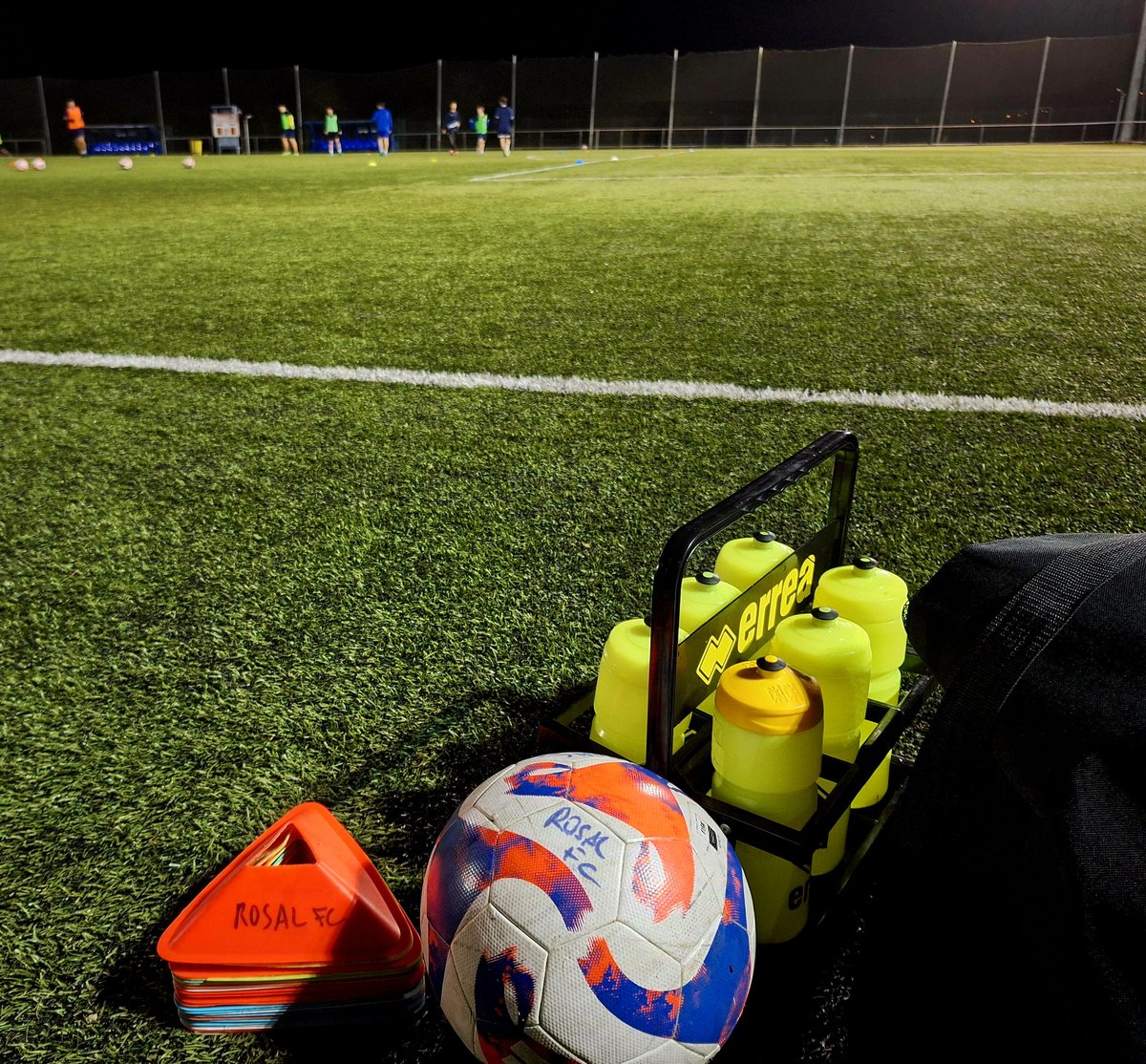 Puxa Rosal FC con #MocedáYOptimismu 🌹⚽