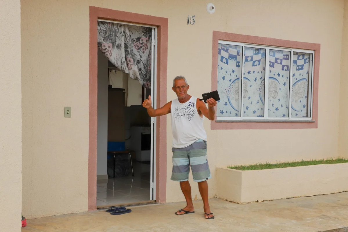 correiodeminas's tweet image. Idosos com mais de 60 anos têm direito a benefício de moradia e muitos não sabem como solicitar #correiodeminas

#Idosos #60anos #direito #benefíciodemoradia #nãosabem #solicitar #correiodeminasonline

Leia a matéria completa em nosso site:
correiodeminas.com.br/2026/02/22/ido…