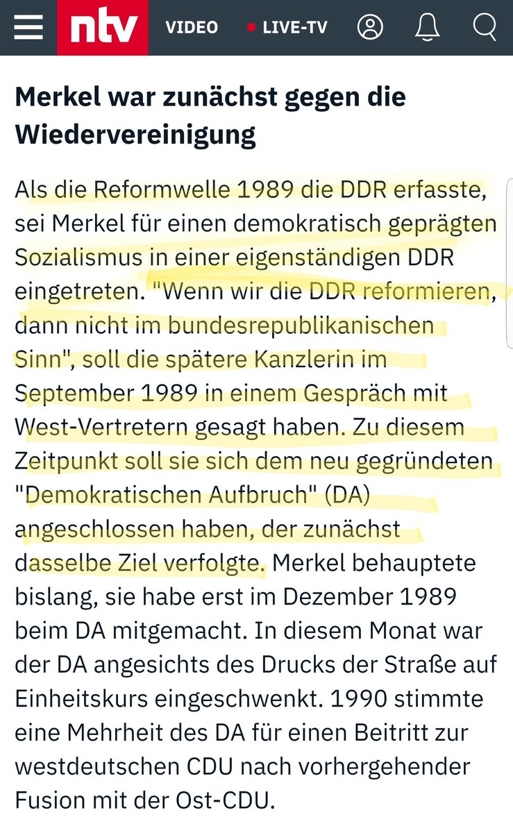 <a href="/SprachPhilo/">„Plagiatsjäger“</a> Ausschlaggebend war d 15. Juli 2015 während eines Bürgerdialogs in Rostock ➡️ #reem #merkelstreichelt| plus Herkunft (Pfarrerstochter), plus Geschlecht (Frauen entscheiden emotional),  plus ihrer Stellung "Autokratie" innerhalb d CDU, plus ihrer  Anschauung über d Staatsform. 👇