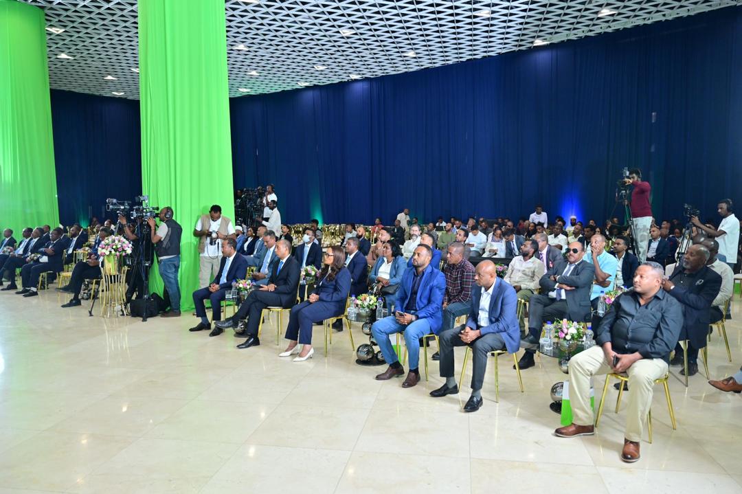 telebirr's tweet photo. ኢትዮ ቴሌኮም የሥነ-ምህዳር ለውጥ የሚያመጣውን የ“ቴሌስትሪም” አገልግሎትና የመደበኛ ብሮድባንድ የራስ-አገዝ ዲጂታል አሠራርን በይፋ አስጀመረ! https://t.co/9Zktfsp8og