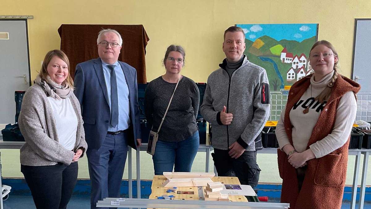 Miniphänomenta zieht in die Kleeblattgrundschule Markoldendorf ein einbecker-morgenpost.de/dassel/nachric…