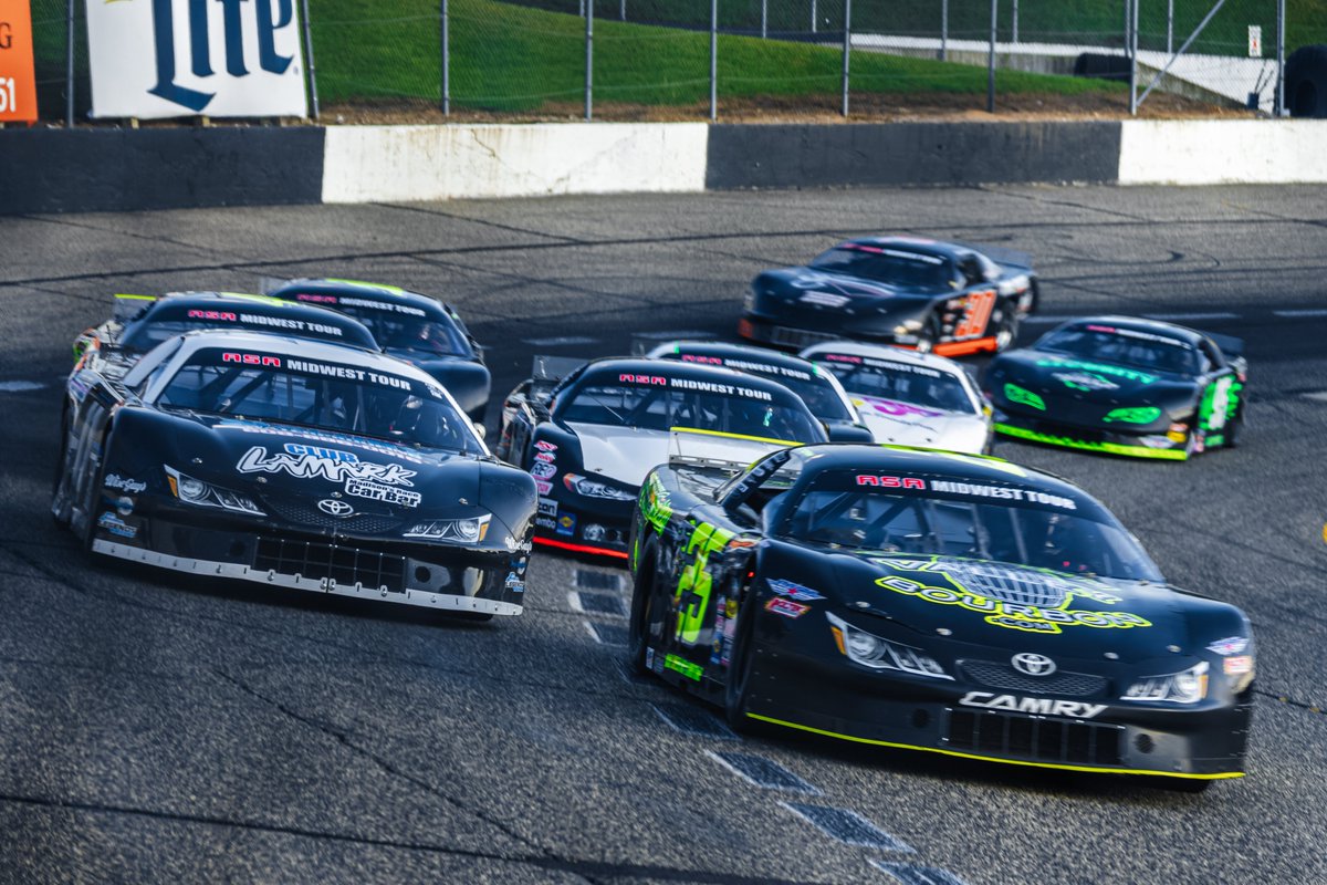 Midwest Tour tweet media