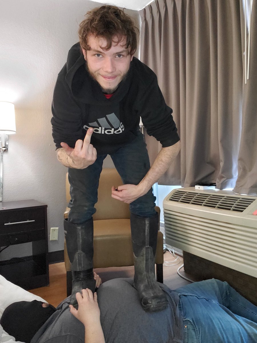 fslave68's tweet photo. Had a great meet-up with AlphaPete! He's definitely under rated. More pics and vids to come! DM him if you want the same.  @AlphaPete7640 https://t.co/tuOdMugfg2