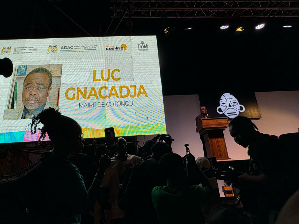 CKLE est au #FInAB4. Ici, les idées se croisent, les tendances émergent et les industries créatives prennent de la valeur. La culture est un moteur stratégique du développement. Suivez nos pages pour vivre les temps forts du festival, même à distance. #CKLE <a href="/finabbj/">FinAB - Festival International des Arts du Benin</a>