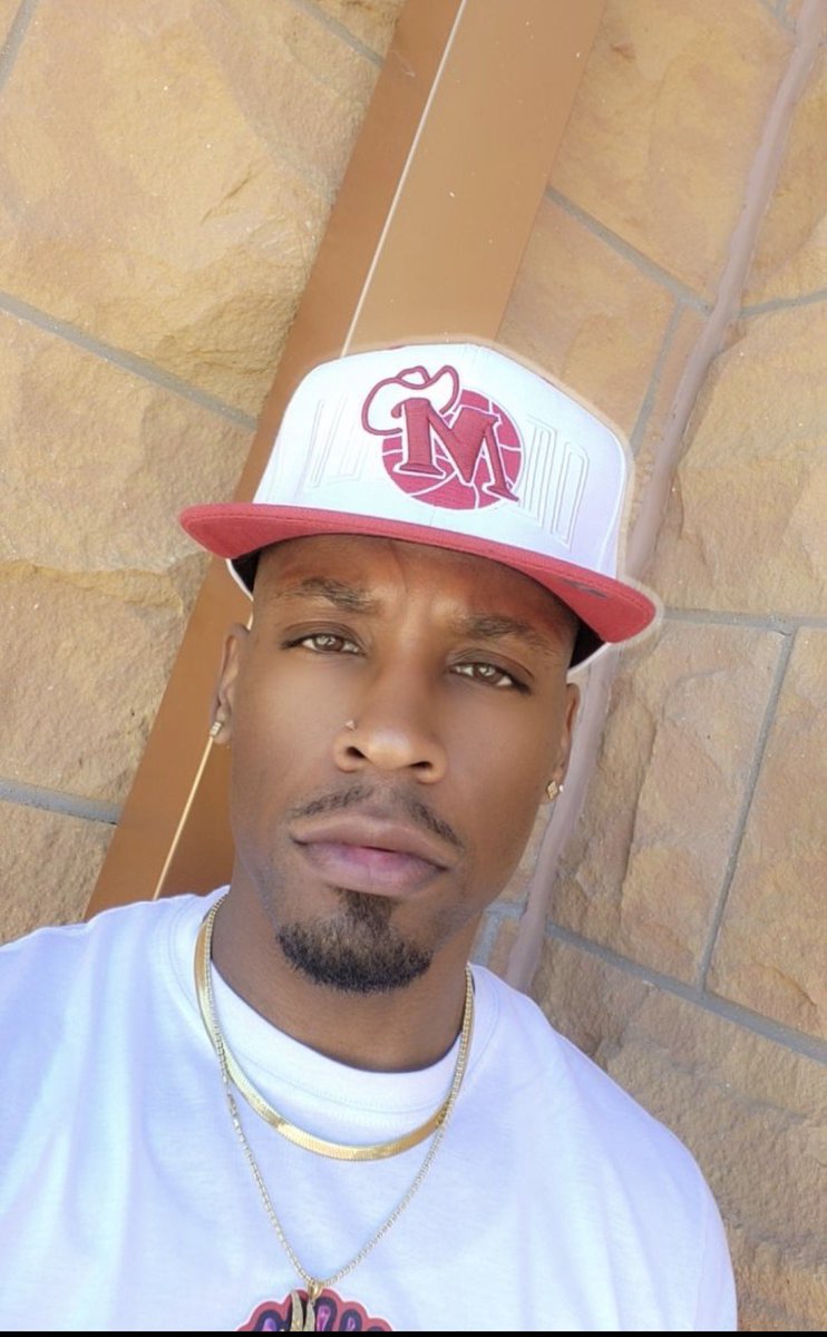 88Kingdream's tweet image. Artist &amp;amp; Fan ♥️👑🎉👸🎀🦄 #NotaBot @NICKIMINAJ