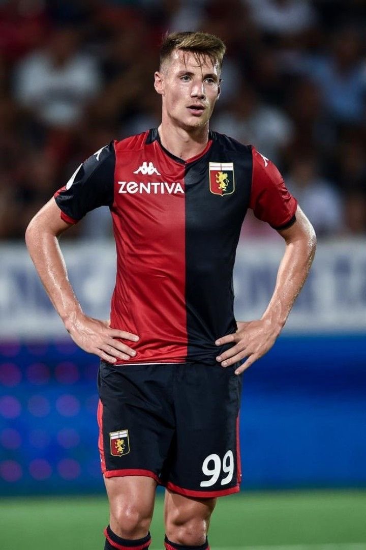 MathysAllaume's tweet image. 🔥 1-0 pour Sassuolo !!!

But d’Andrea Pinamonti à la 40e minute ⚽⏱️

Juste avant la pause, ça fait très mal pour l’Hellas Vérone 👀

Pinamonti encore décisif ce soir 💚🔥
#SASSUOLO #football