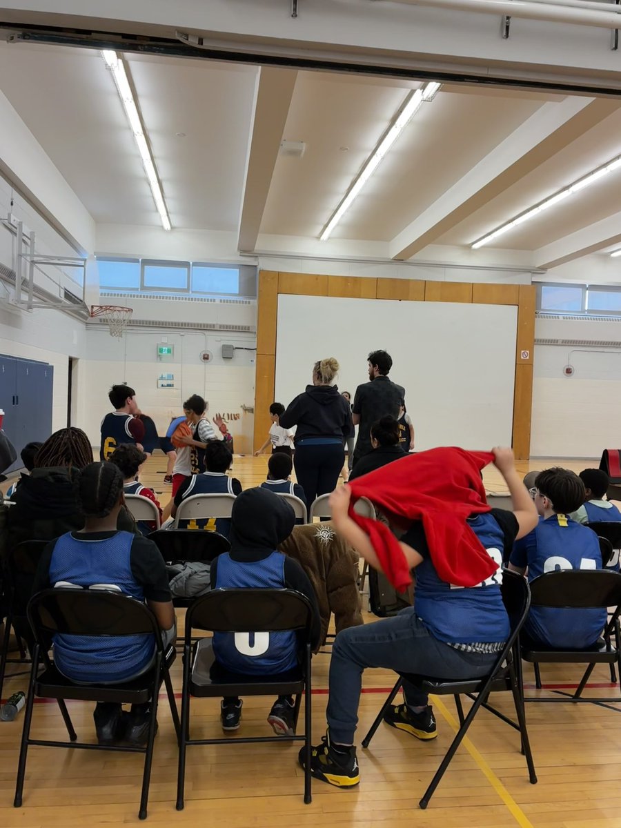 LesconSchool's tweet photo. Lescon had the pleasure of hosting the Junior Boys Basketball Tournament. A huge thank you to all the teams who participated and helped make it such a fun and exciting day! @LC2_TDSB @tdsb @SukWu1 https://t.co/lpvLOqcLex