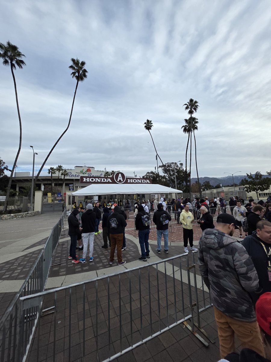 Pokemon Go Tour: Kalos, Los Angeles

#PokemonGoTour #PokemonGo