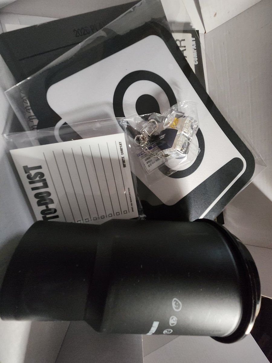 Brumblebee 🍉 tweet media