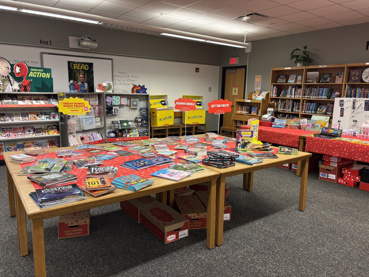 Noe Middle School Library tweet media