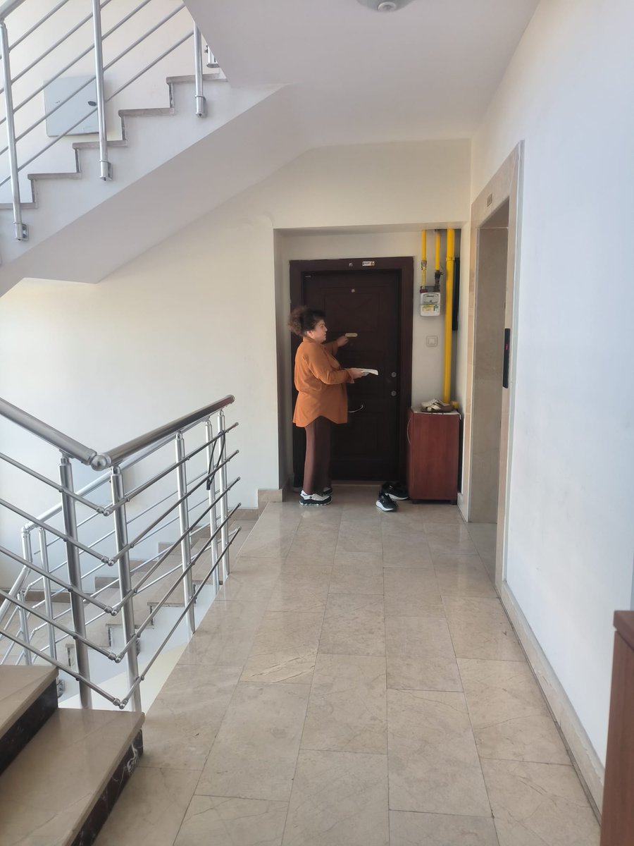 AK Parti İl Kadın Kolları olarak gönül kapılarını çaldık, hanelerimize çorba ve tatlı ikramında bulunduk.
Paylaşmanın bereketini, muhabbetin sıcaklığını sofralara taşıdık; hemşehrilerimizin duaları ve tebessümleri en büyük kazancımız oldu.🌙✨