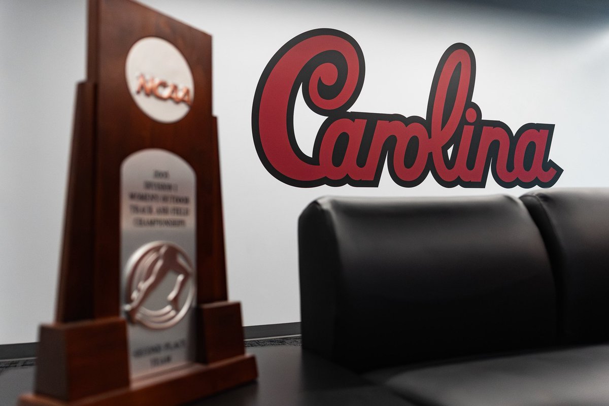 GamecockTrack's tweet photo. No place like home!

Welcome to the new and improved 𝓢𝓱𝓮𝓲𝓵𝓪 𝓪𝓷𝓭 𝓜𝓸𝓻𝓻𝓲𝓼 𝓒𝓻𝓮𝓰𝓰𝓮𝓻 𝓘𝓷𝓭𝓸𝓸𝓻 𝓣𝓻𝓪𝓬𝓴 &amp; 𝓕𝓲𝓮𝓵𝓭 𝓕𝓪𝓬𝓲𝓵𝓲𝓽𝔂 https://t.co/2geAGMKTd1