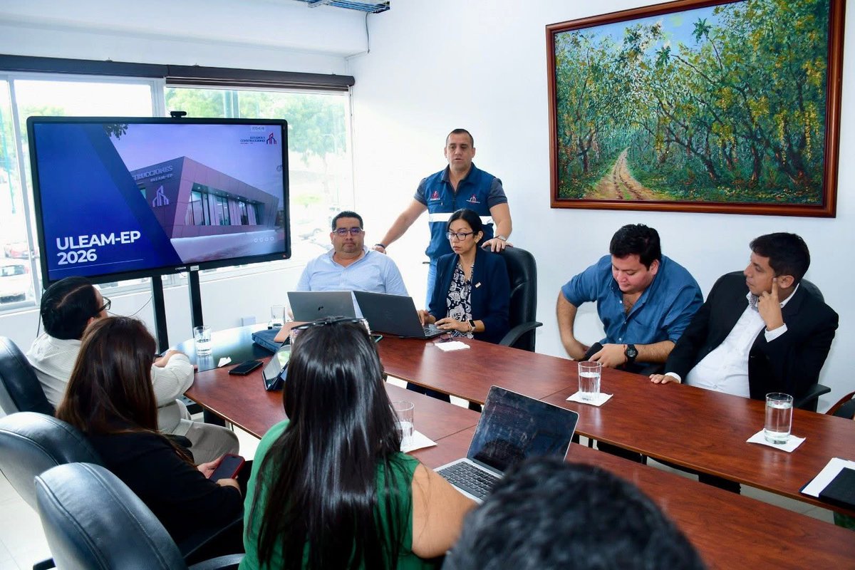 UleamEcuador's tweet photo. 🤝La #ULEAM recibió a la Universidad Agraria del Ecuador en un encuentro de diálogo sobre concursos de méritos, gestión de empresas públicas y cooperación institucional. La jornada permitió compartir experiencias en beneficio de nuestras comunidades académicas.
@uae_agraria  #CES https://t.co/tKuiqBxN7u