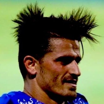 دوستان اکلیلی
۲روز دیگه نیاین بگید از بالا دستور دادن که این #قهرمان‌_پلاستیکی باید حذف بشه!!

این وریا وسط باز با ساپینتو درگیر شده قهر کرده و سر تمرین نرفته  حتی مدیران "عرزشی" استقلال تلاش کردن آشتی‌شون بدن که برگرده و زیر پرچم ‌ج‌ا خدمت کنه
#IranRevolution2026