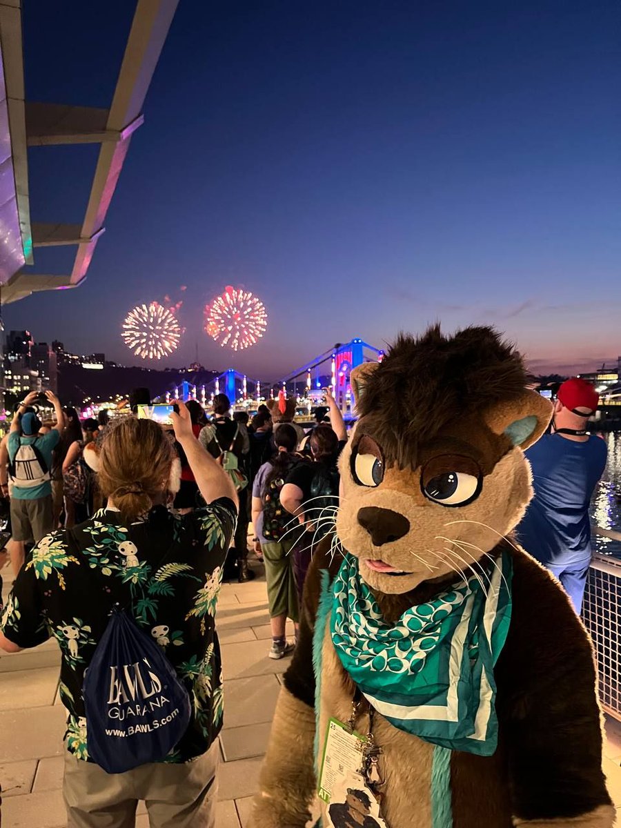 James 🦘 🦦 tweet media