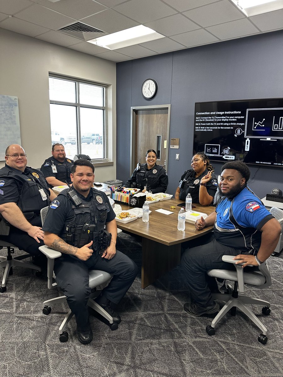 𝑻𝒓𝒂𝒎𝒆𝒂𝒔𝒉𝒂 𝑺𝒕𝒓𝒊𝒄𝒌𝒍𝒂𝒏𝒅 𝑴.𝑬𝒅 tweet media