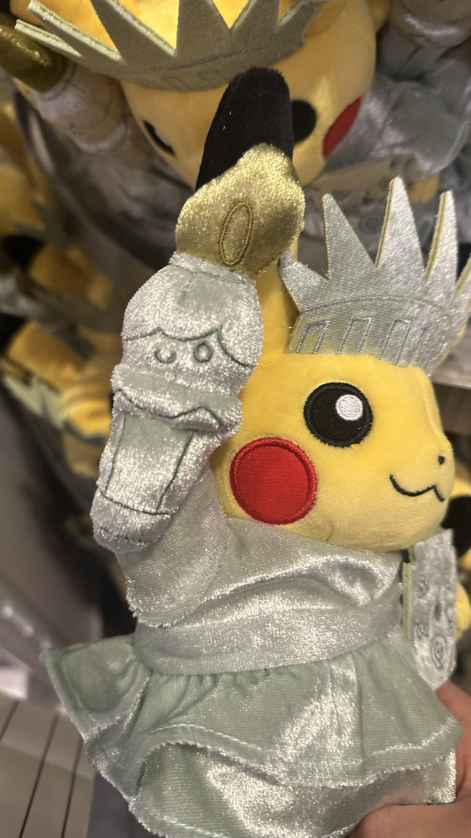 ニューヨーク限定自由の女神ピカチュウはずるい 我慢しようと思ったら