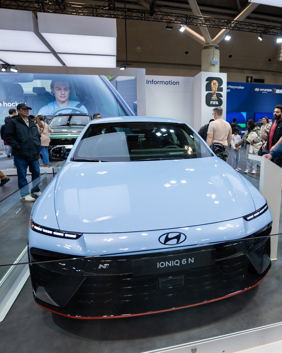 Canadian International AutoShow tweet media