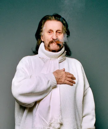 Luigi Colani Design Museum tweet media