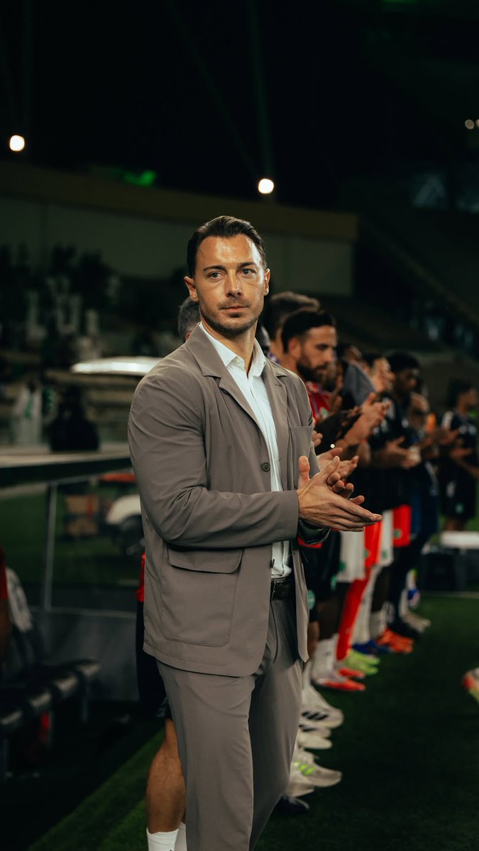 I7riio's tweet image. لما نقول ان ماتياس أفضل مدرب بتاريخ دورينا ما نقول هالكلام من فراغ … مدرب يتعامل مع كل الظروف ويخلق من العدم حلول 

عظيم جداً 
 #TheBest