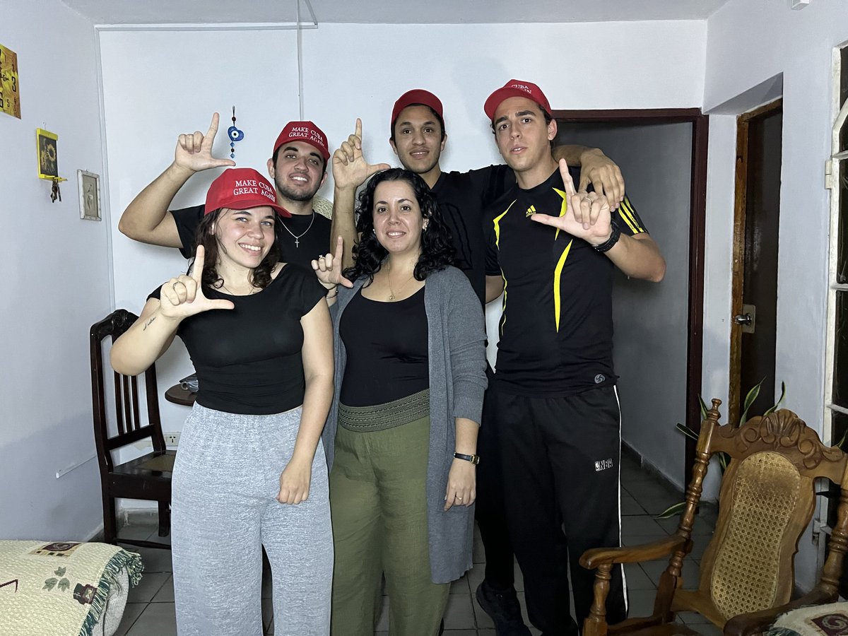 Camila Acosta tweet media