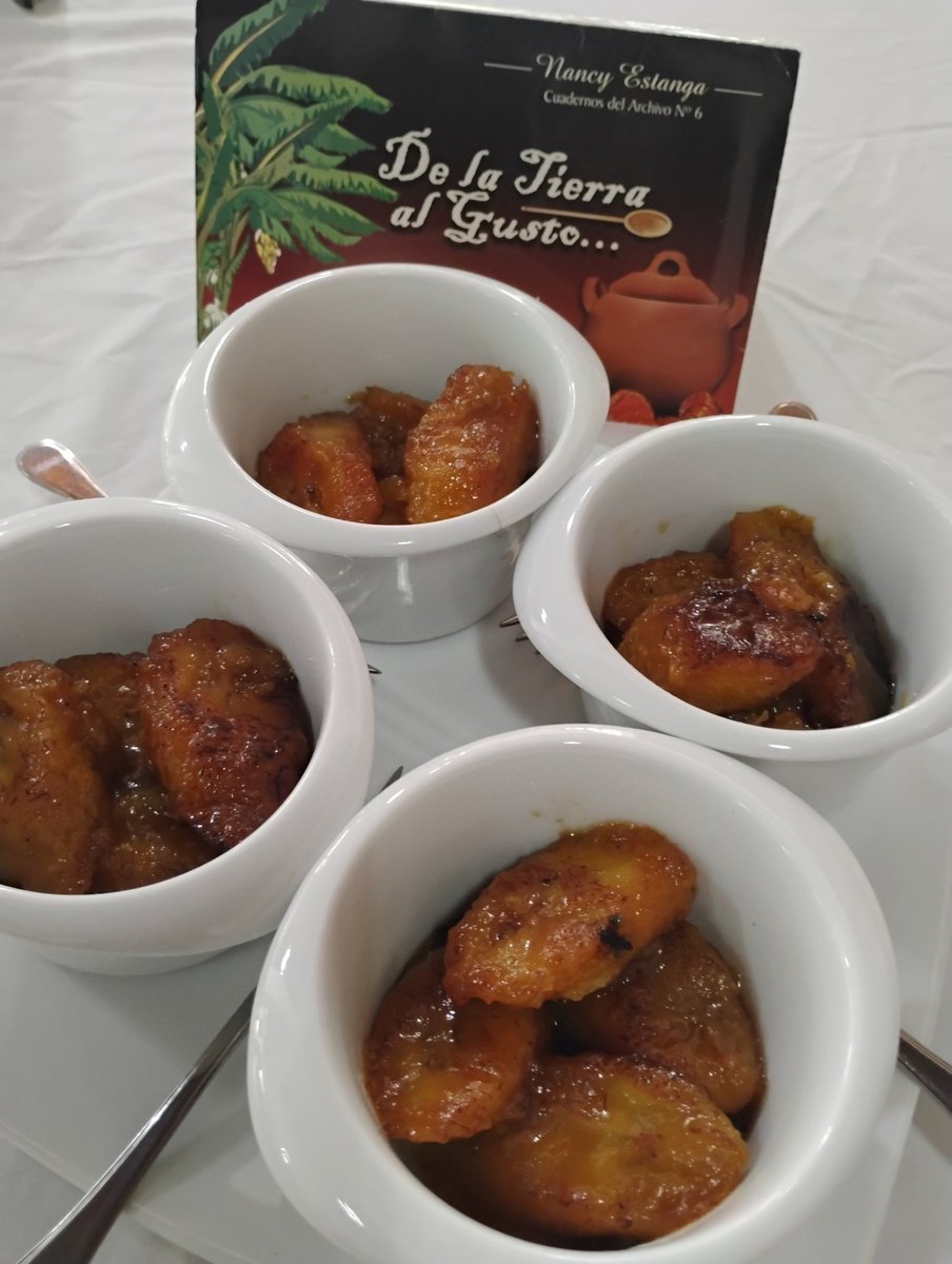 roszigui's tweet image. Hoy nuevamente se lograron aportes significativos al presentar proyectos de investigación referidos a la Cocina Afroveroense,  dulceria tradicional, cocina e inmigración, alimentación e historia de vida y símbolo, fiesta y gastronomía. 
                 instagram.com/reel/DU_RavVDf…