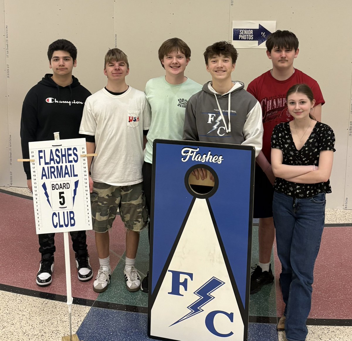 Flashes Airmail Club tweet media