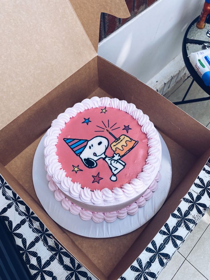Snoopy cake 🎂💕