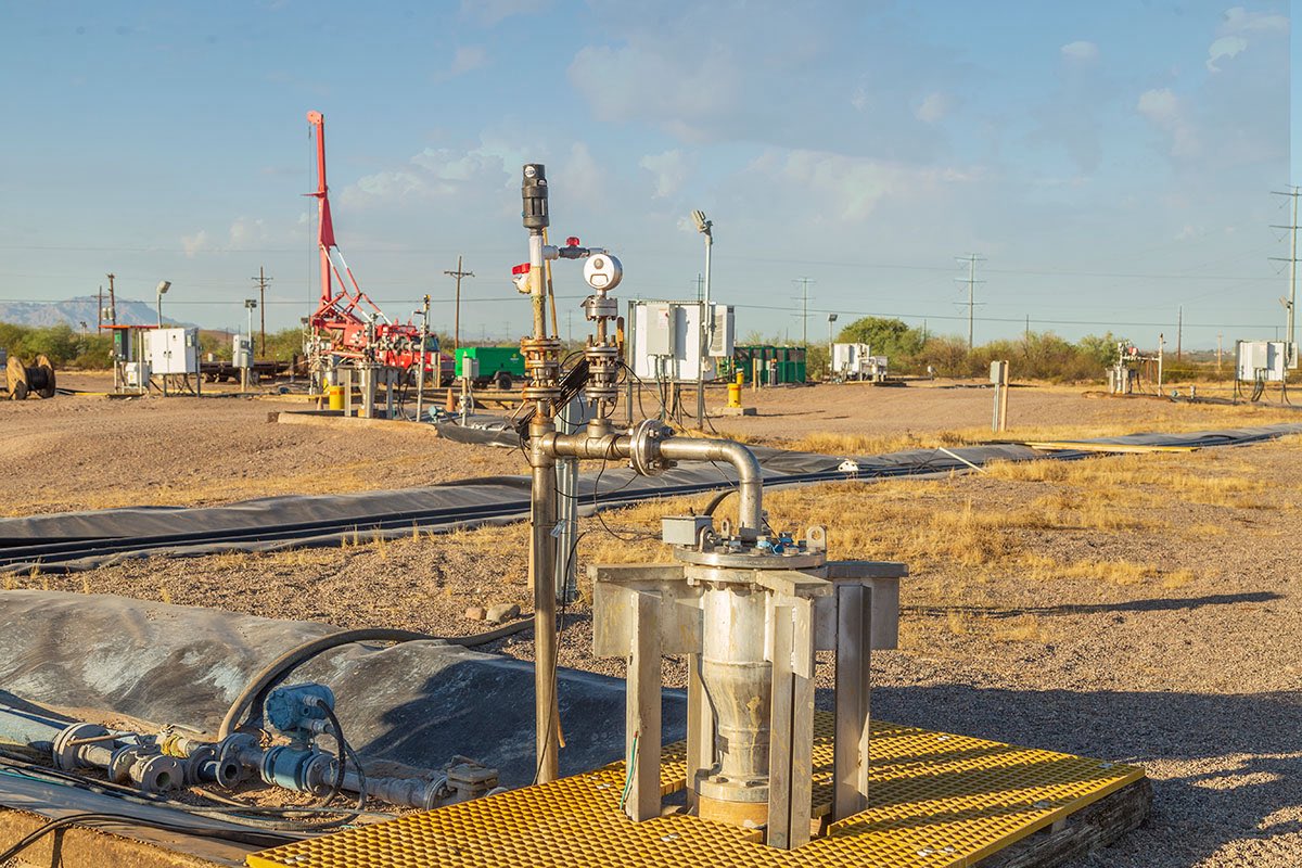 Taseko’ya bağlı florence copper açık ocak olmadan ISR sistemi ile bakır madenciliğinde ABD’de ilk onay alan şirket oldu ve dün üretim başladı. 

Taseko bu haberlerle kötü bilanço vermesine karşın yükselişe devam ediyor, fiyat 8$, 14$’da tekrar görüşeceğiz 👋🏻 $TGB $copper