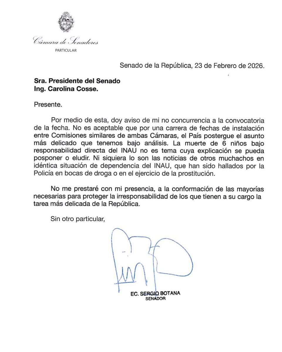 senado_botana's tweet image. El Senador @sergiobotana  critica duramente al Frente Amplio por eludir el tratamiento en el #Parlamento, de la dramática situación en el #INAU, por la muerte de 6 #niños bajo su responsabilidad.

@PNACIONAL  @alianzapaisuy