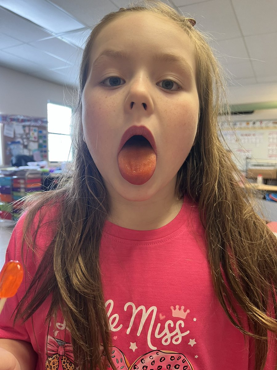 HodderMme's tweet photo. 100th day of school challenges, what a fun day!  @CCLoughlin https://t.co/l68A00470x