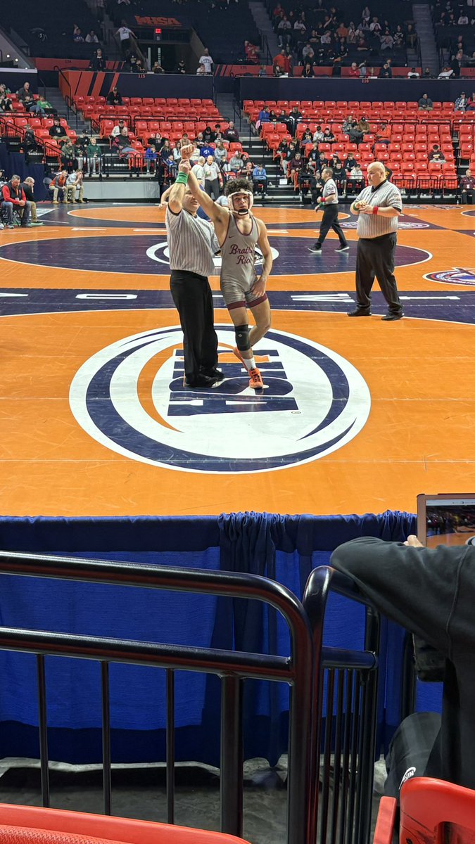 Brother Rice Wrestling tweet media