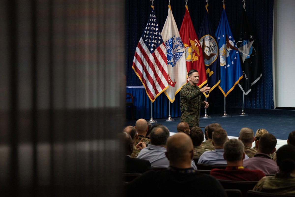 Sergeant Major Carlos A. Ruiz tweet media