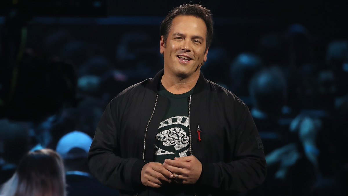 TheColGamers's tweet photo. Phil Spencer, se jubila después de 38 años en Microsoft, y la presidenta de Xbox, Sarah Bond, quien  se consideró la sucesora de Spencer, ha presentado su renuncia.

El nuevo CEO de Microsoft Gaming será
Asha Sharma, actualmente presidente de producto CoreAl de Microsoft https://t.co/UNDOetupfH