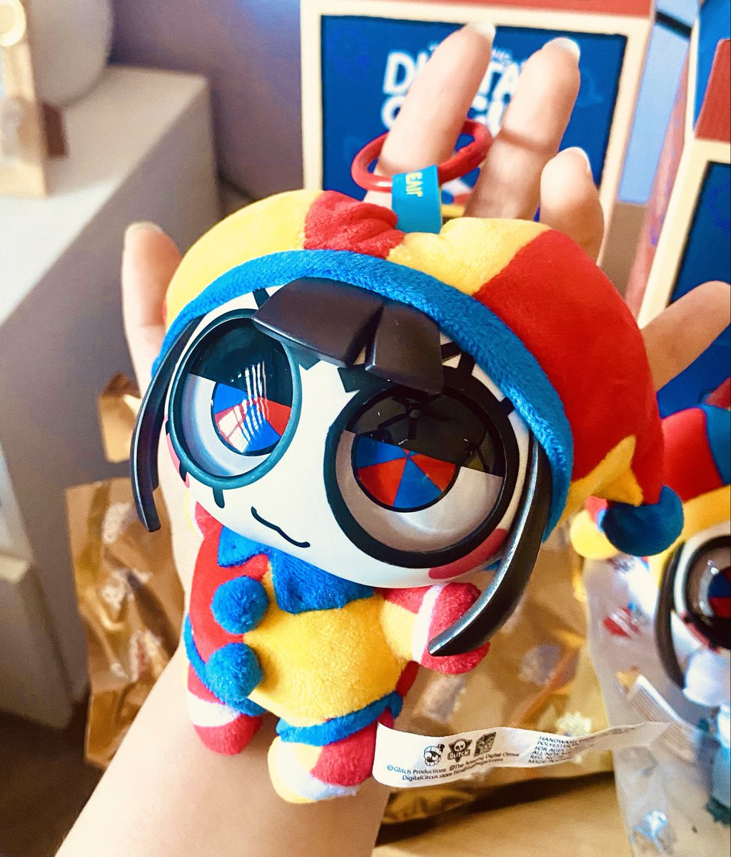 ScandyCosplay's tweet photo. I got a Rare Evil Ponmi! ✨✨✨✨
I love them such a good quiality 
#TheAmazingDigitalCircus https://t.co/bqxP9Ze03J