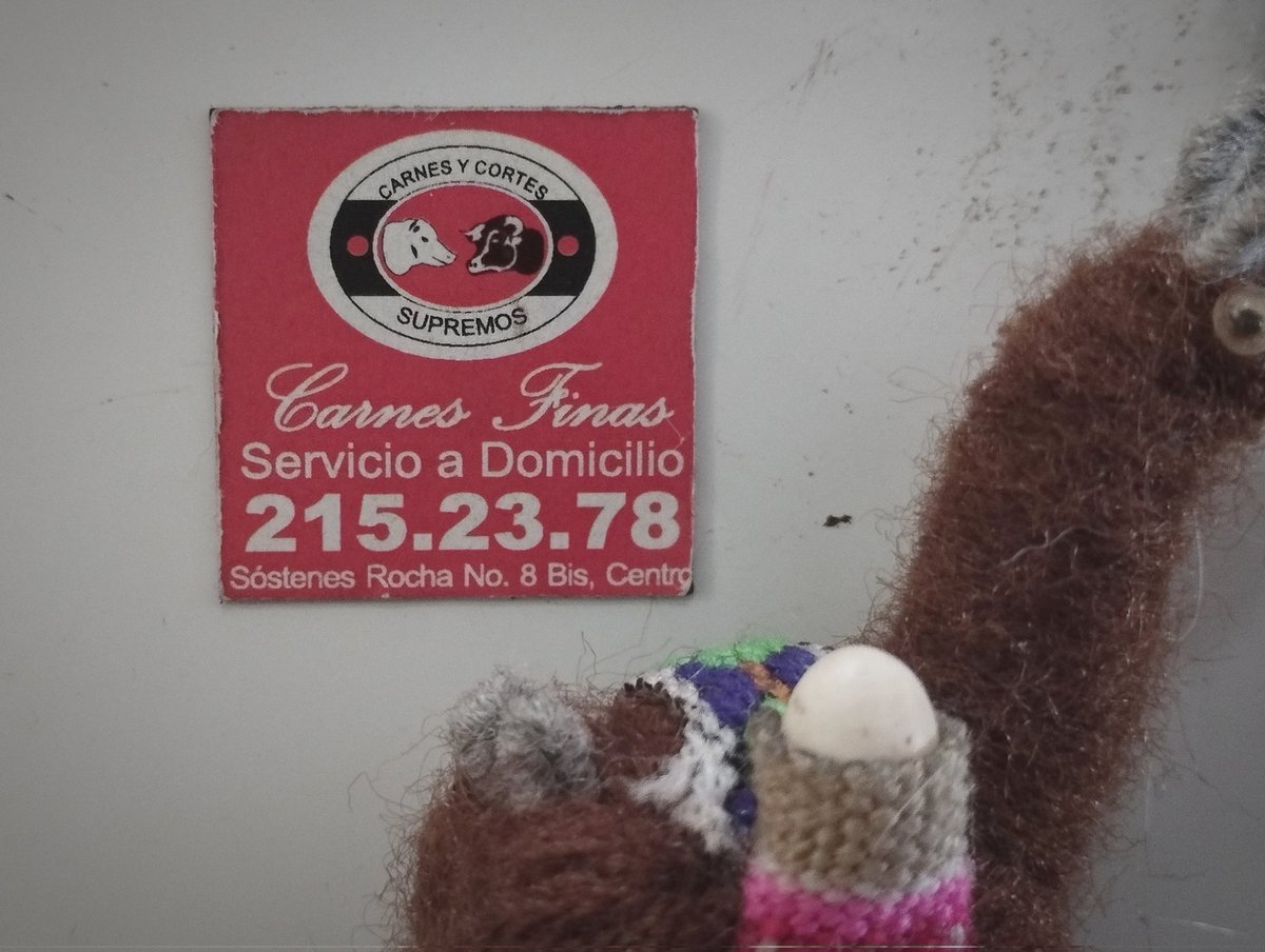EdelaGdelaR's tweet photo. Carne no, pollo sí. Como diría Spinetta, hay que impedir que juegues para el enemigo. https://t.co/kGnK23f7Kl