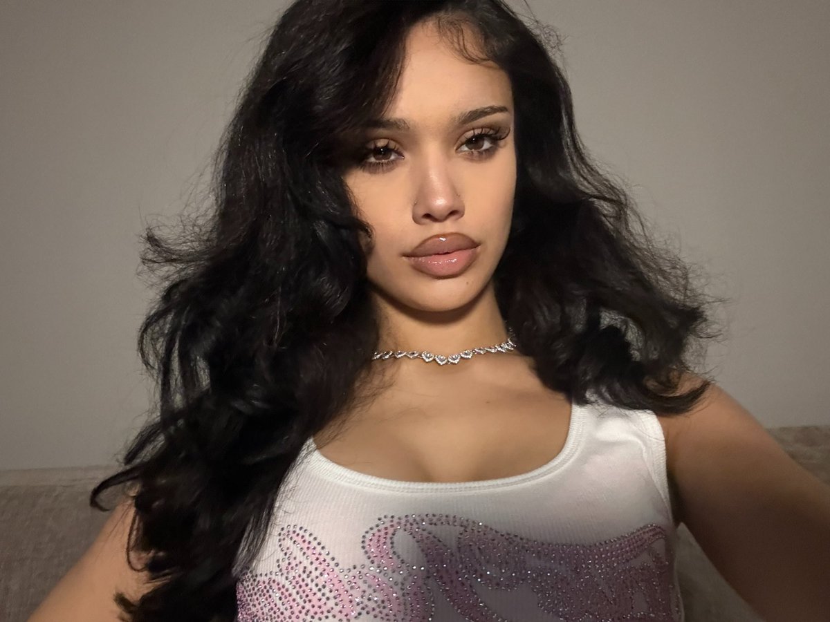 ⋆˚✿˖° tweet media