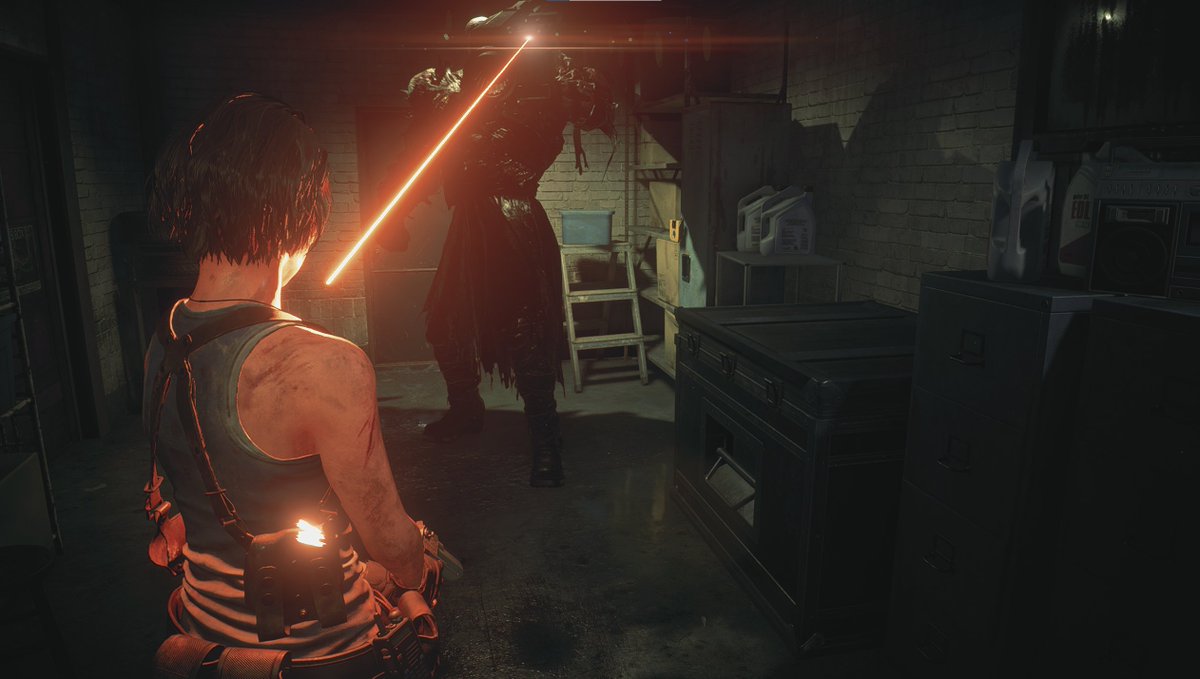 Esta si que no me lo esperaba, Nemesis en una zona de guardado y con lanzacohetes apuntadote😆