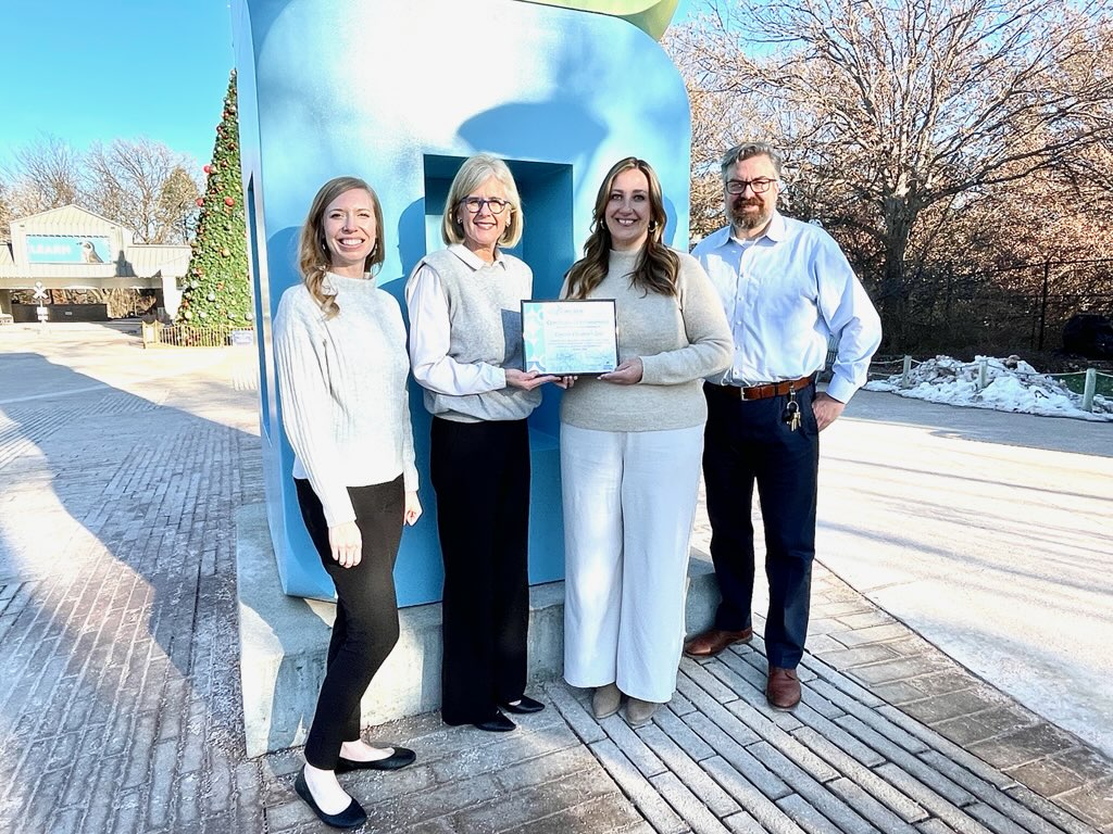 Select Lincoln tweet media