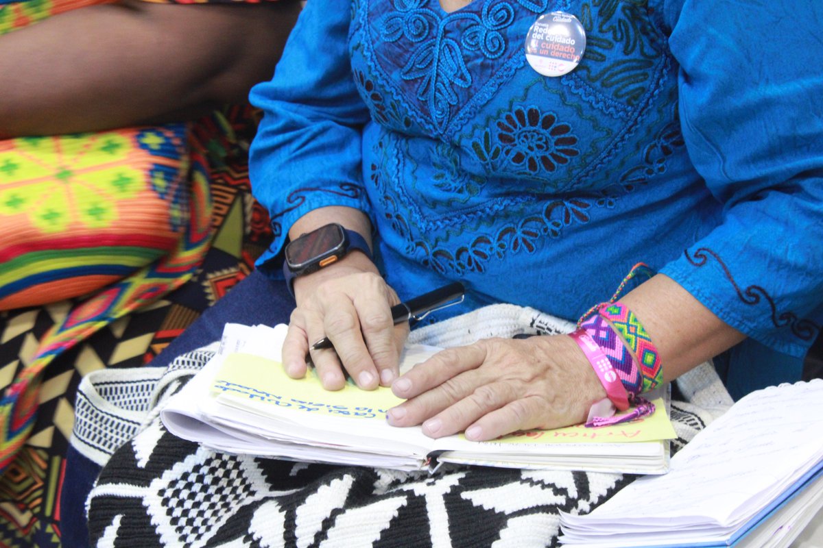 Red de Trabajadoras/es de Cuidados en Colombia tweet media