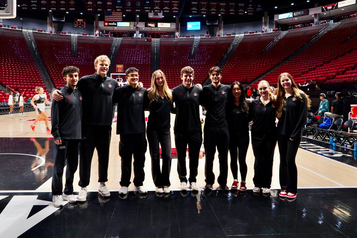 Aztec_WBB's tweet image. Happy Manager Appreciation Week! We are so grateful for your contributions and you are a huge key to our success!