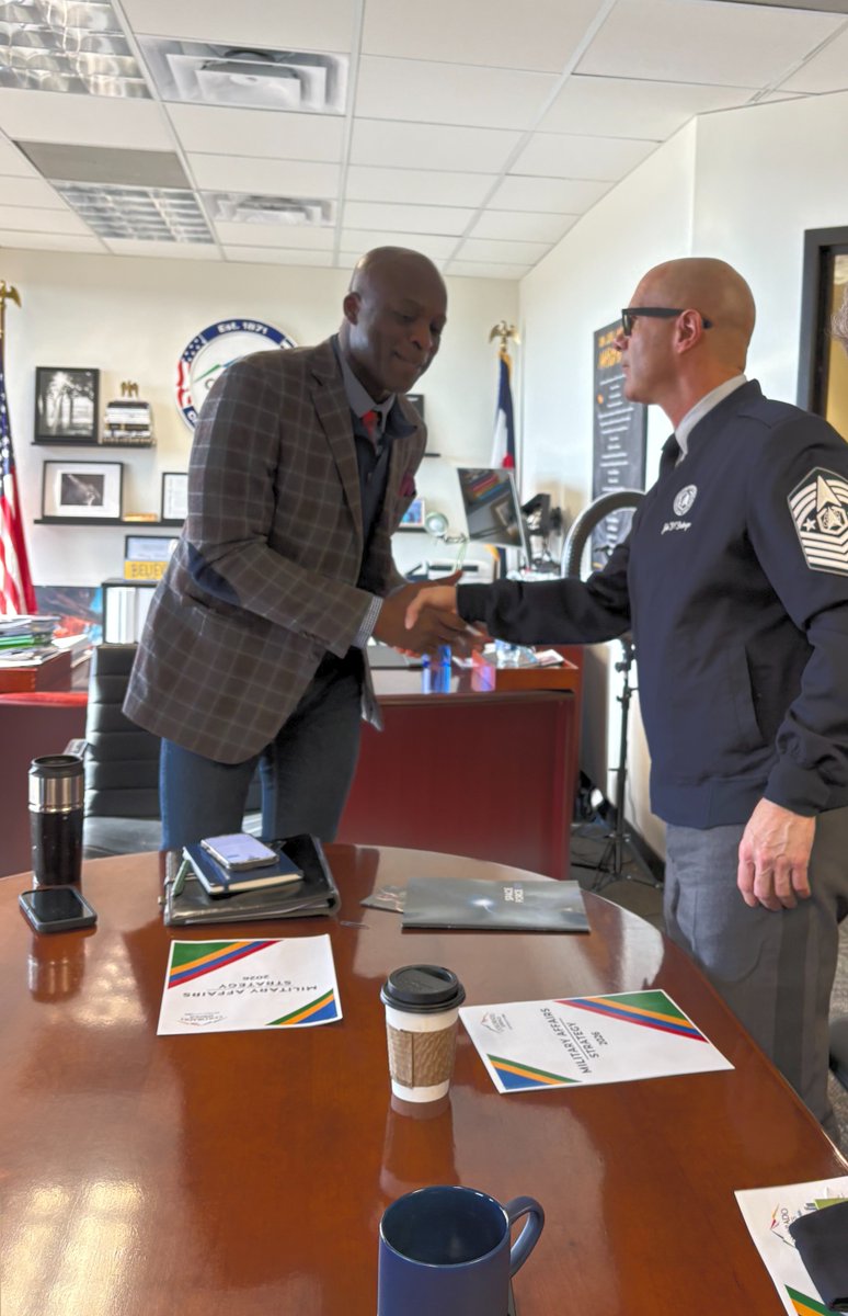 Mayor Yemi tweet media