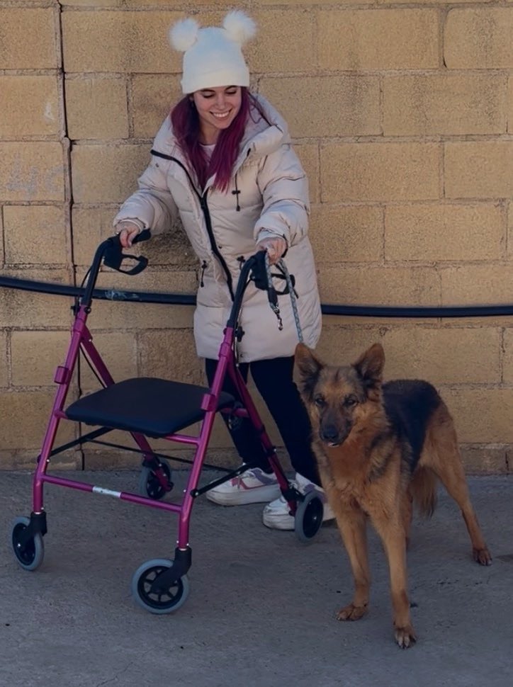 Irina Rivas Ψ tweet media