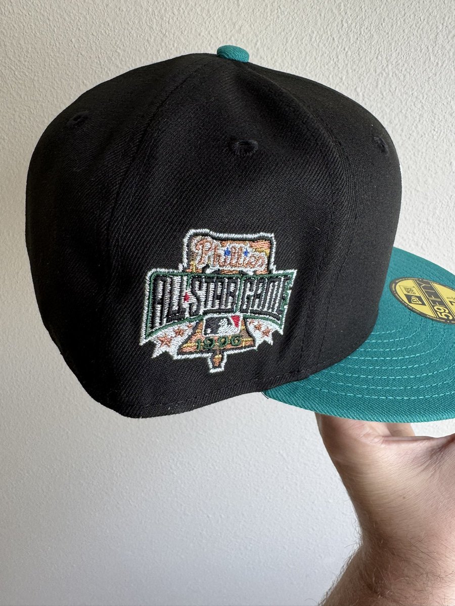 HAT CLUB tweet media