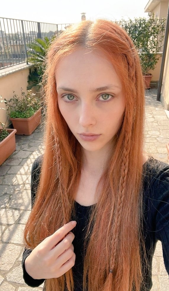 justbabko's tweet photo. Masha Babko is here 
Hello or privet 🫡 https://t.co/BbUZTrSeki