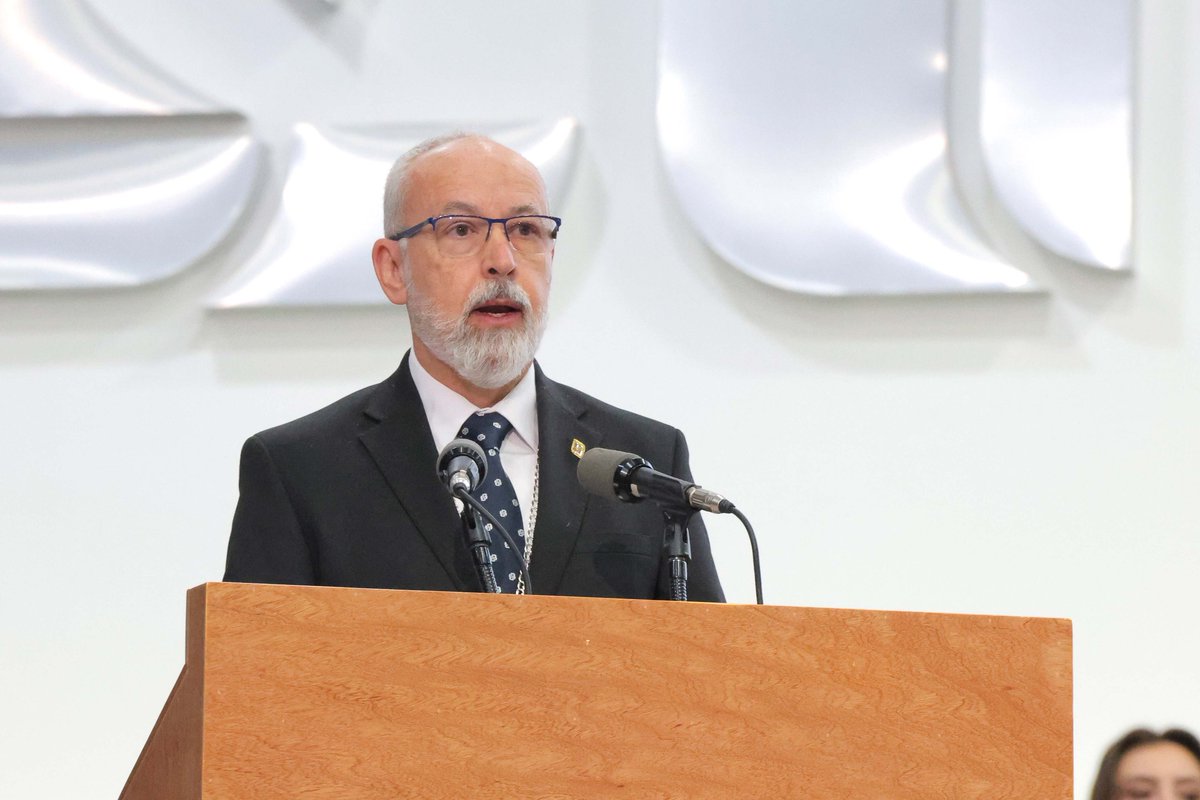 EX RECTORES DE LA UAA NO DEBEN PISAR LA CÁRCEL POR ESTAFA PONZI; ACTUARON DE BUENA FE

Información extendida aquí: elojodeaguascalientes.com/2026/02/ex-rec…

#aguascalientes #Noticias