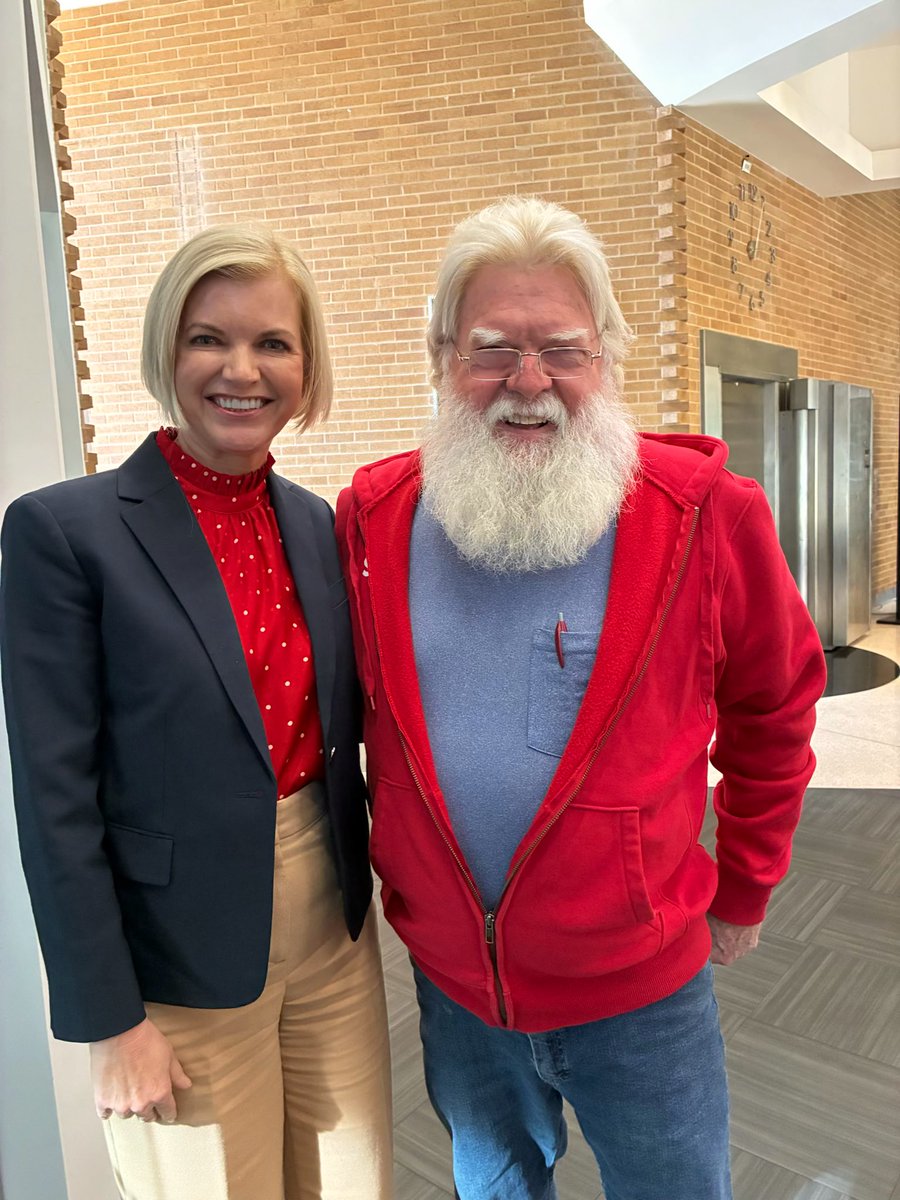 Jill Castilla tweet media