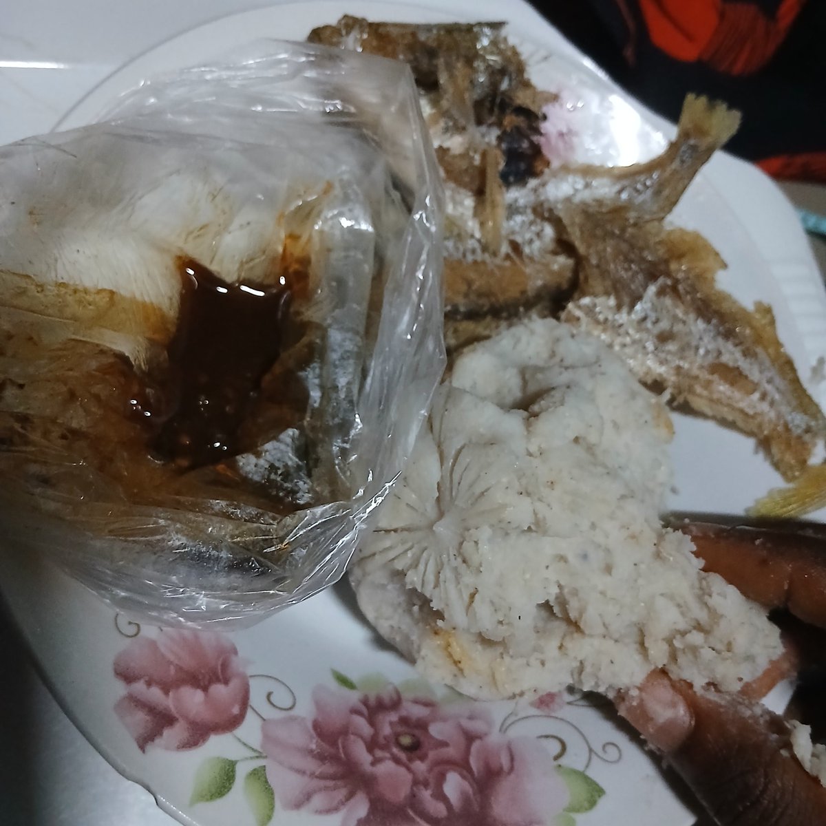 Banku for dinner(Ghanaian dish btw)

Walk with me🚶‍➡️