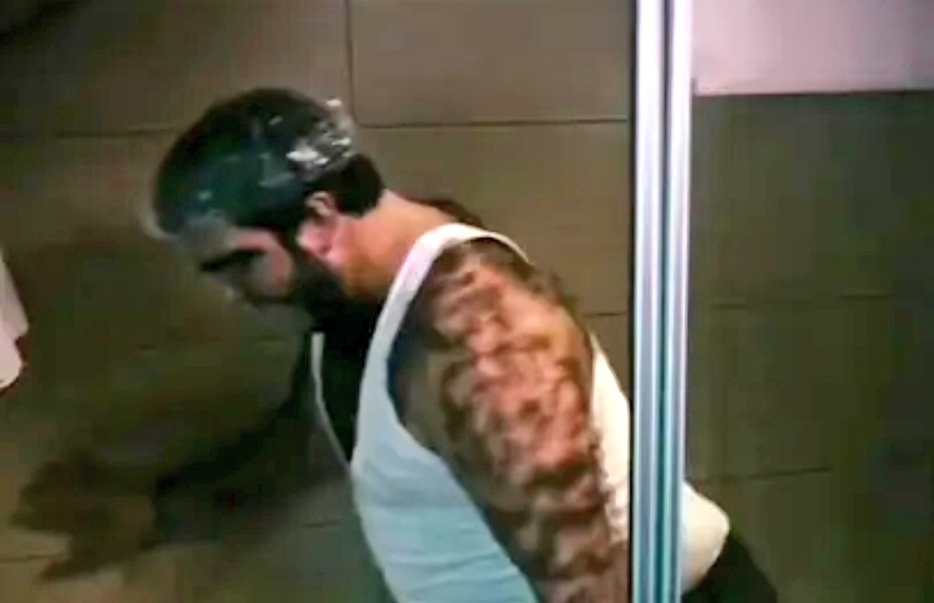 Yeni aldığım içi pamuklu sweatshirti cikartinca